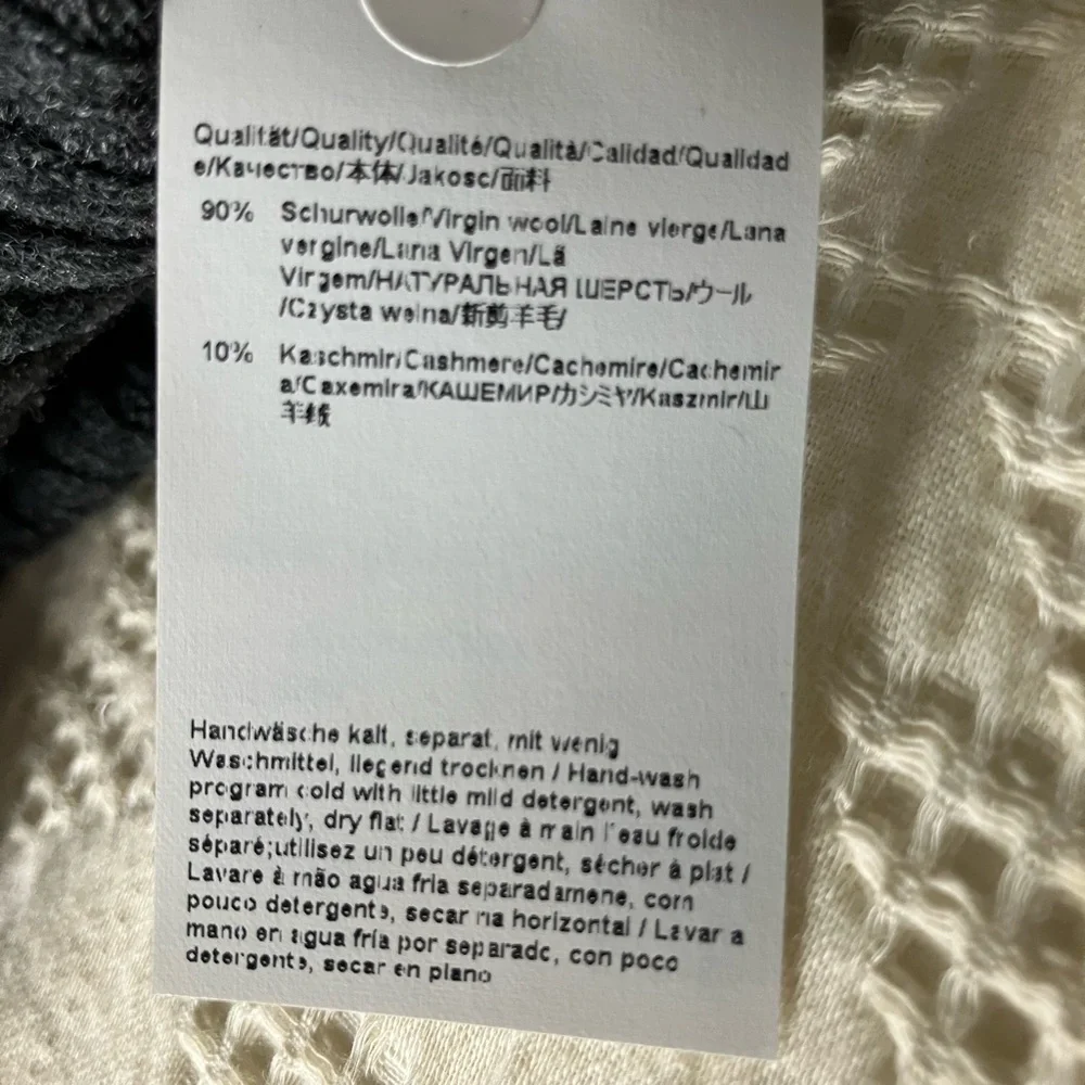 HUGO BOSS Charcoal Grey Ribbed Wool and Cashmere Blend MIDI Skirt Size M NWT - Picture 14 of 15